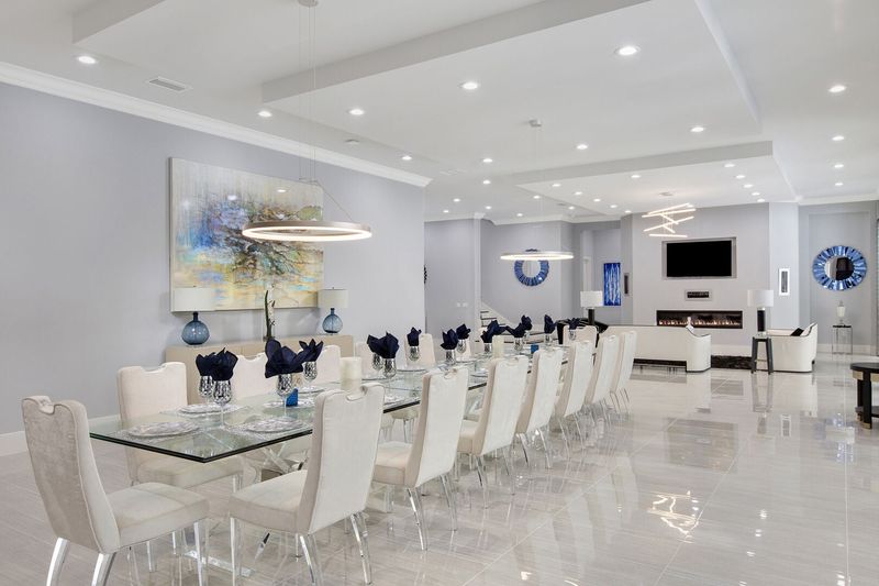 This dining room features seating for 20 people (Fireplace not allowed for guest use)