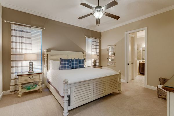 Sleep soundly in the fourth master suite