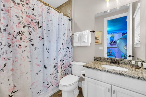 The kids will have their own en-suite with a tub/shower combo!