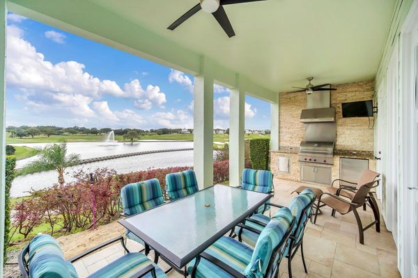 Have some of your meals outside while enjoying beautiful Florida weather