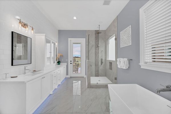 The master en-suite with access to the balcony