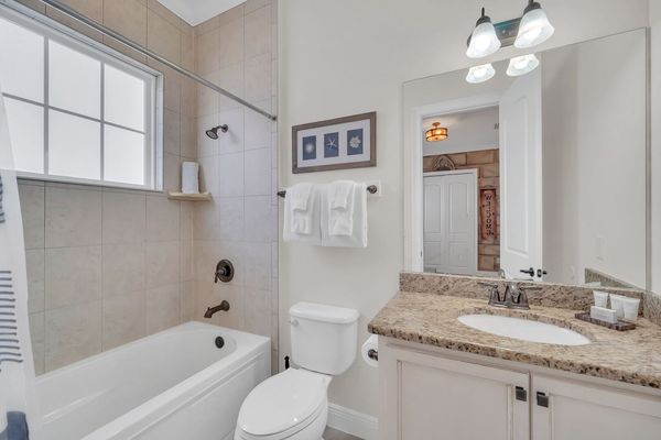 The kids private bathroom