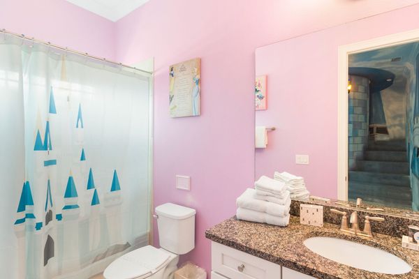 The royal ensuite bathroom