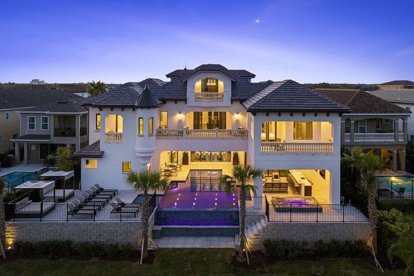 You get beautiful views during the evening