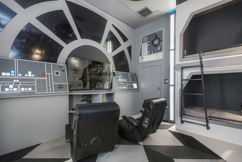 Find yourself in the Alliance Room, a hidden room between the kids rooms