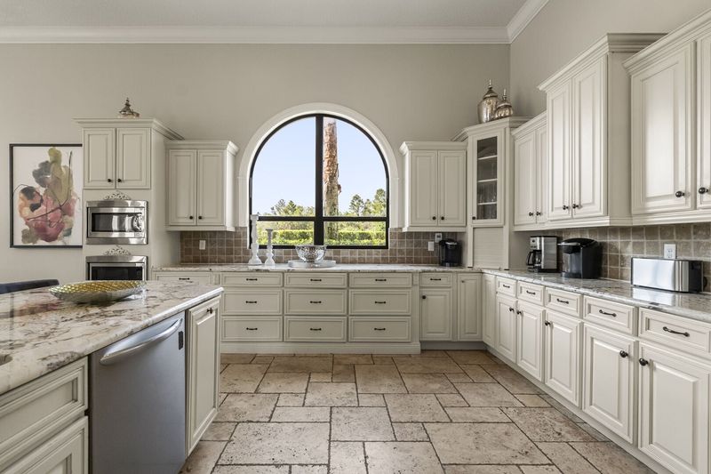 Cook delicious meals together as a family