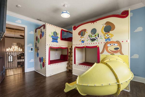 Play big in this fun room where you can become one of the toys