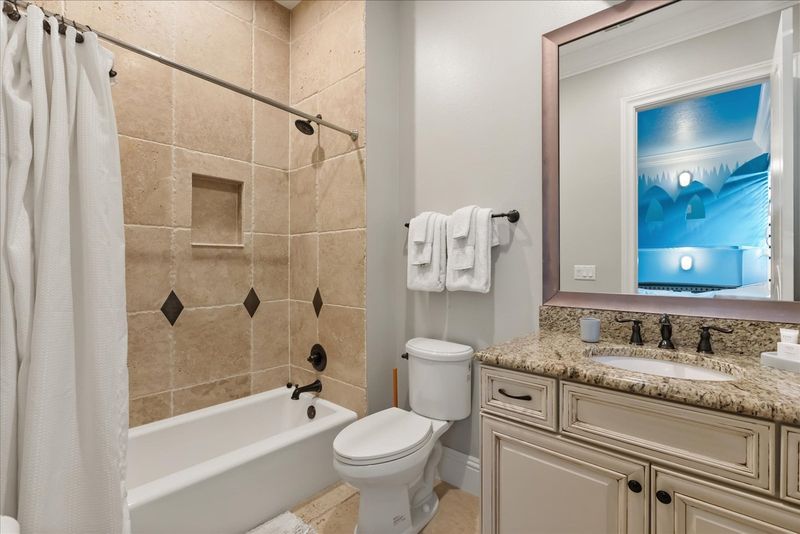Ensuite bathroom for the little princesses