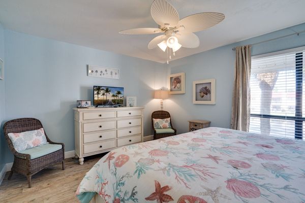 Primary Bedroom - King Bed