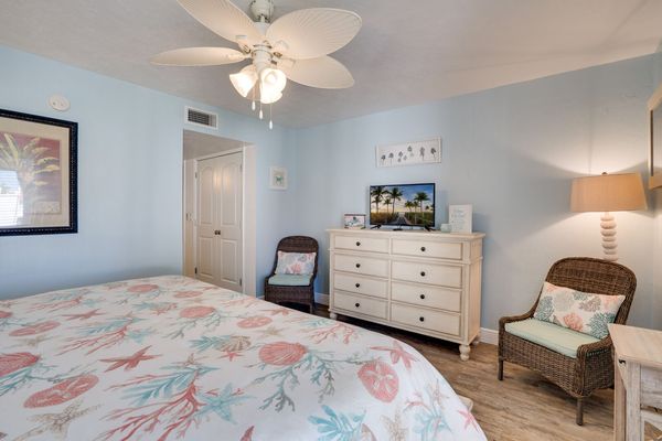 Primary Bedroom - King Bed