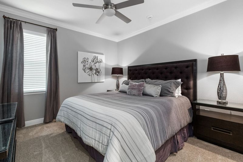 Plush king master suite