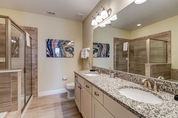 Ensuite bathroom