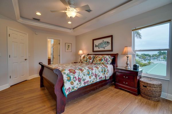 Primary Bedroom - King Bed