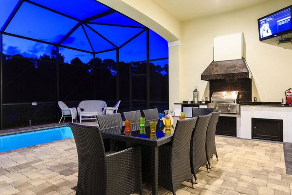 This full summer kitchen is sure to be a hit with the whole family