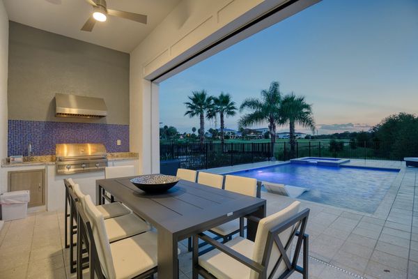 Dine under the stars with the phenomenal exterior lighting