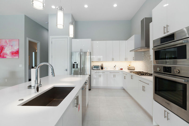 Cook gourmet meals in the fully equipped kitchen