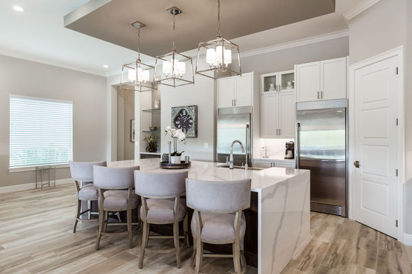 Plan your day over coffee at the breakfast bar