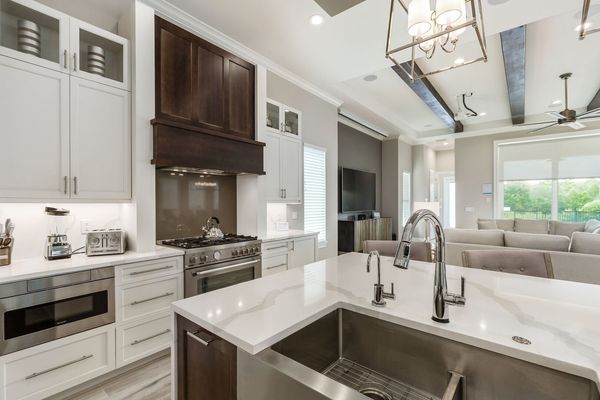 Chefs of the family will love the stainless steel appliances that make cooking a breeze