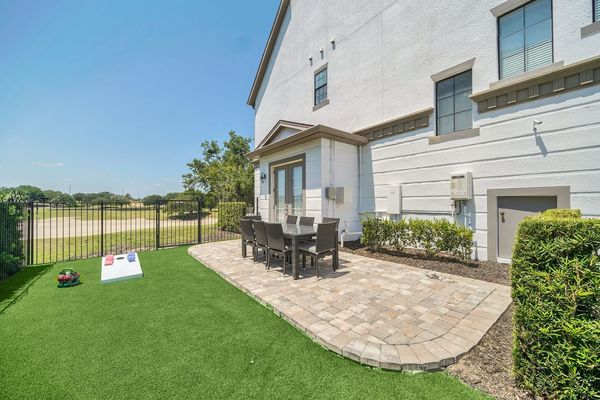 Dine al fresco at the table for 8