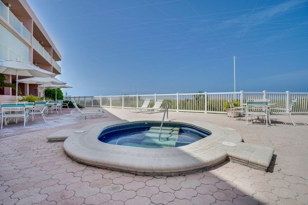 Community Hot Tub