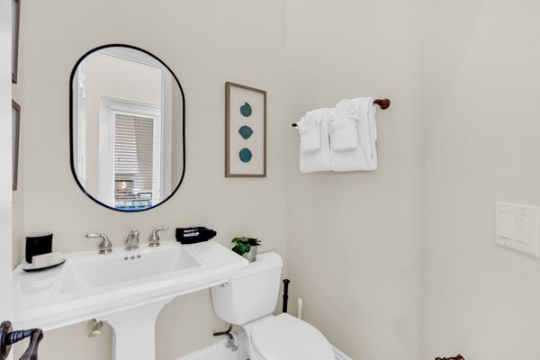 Half bathroom on the first floor