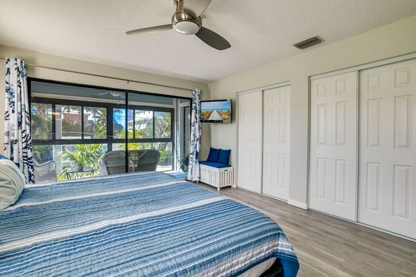 Primary Bedroom - King Bed