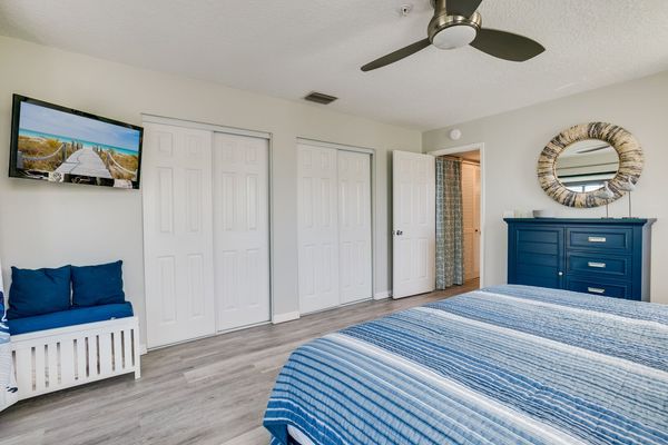 Primary Bedroom - King Bed