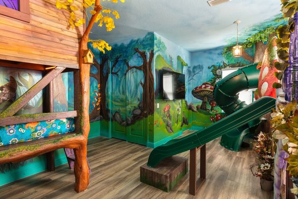 There`s magic all around in this whimsical bedroom