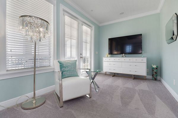 Sit and indulge in a nightcap before heading to bed