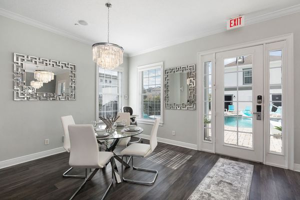 Access the dining area directly from the private courtyard.