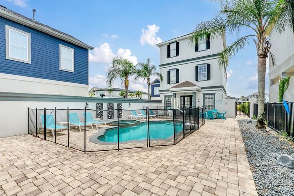 Escape to the Florida sunshine