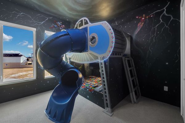 Your little super heroes will sleep peacefully in this amazing custom built bedroom
