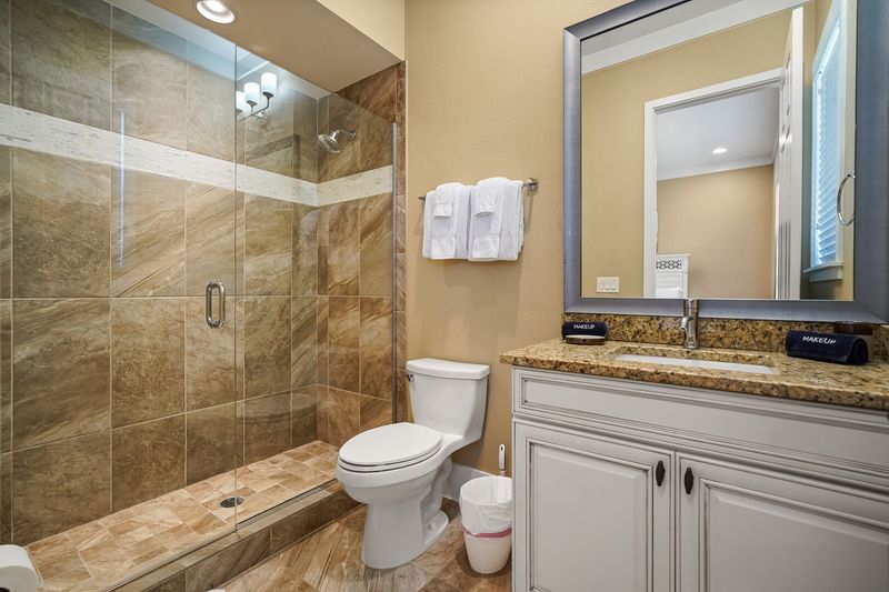 Ensuite bathroom with a walk-in shower