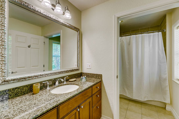 Ensuite bathroom