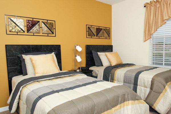 Two Twins Bedroom 2 Upstairs