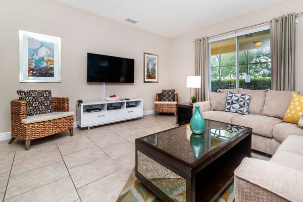 Living Room (Angle)
55" Smart TV