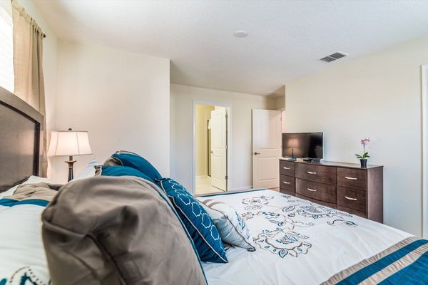 King Suite Bedroom 5 Upstairs
Attached Bathroom-Shower
32" TV