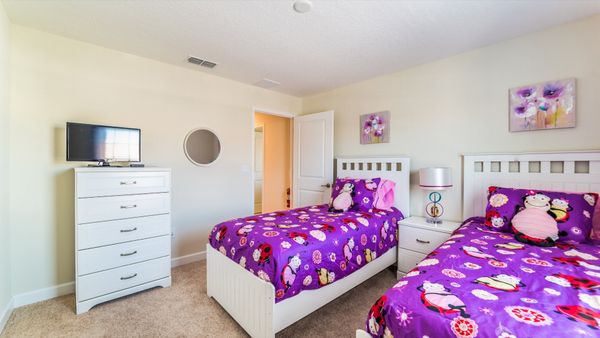 Two Twins Bedroom 4 Upstairs
24" Smart TV