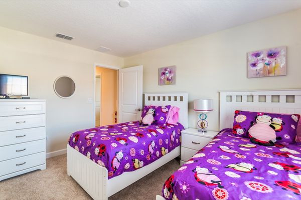 Two Twins Bedroom 4 Upstairs
24" Smart TV