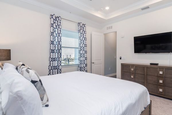 Master King Bedroom 2 (Angle)
50" Roku TV