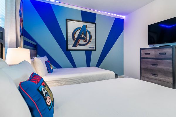 Double/Double Bedroom 3 (Angle)
50" Smart TV