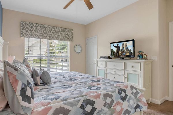 King Bedroom 1 Downstairs