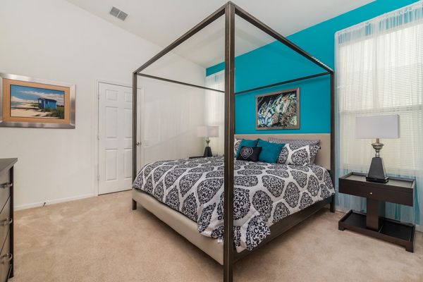 Master King Bedroom 1 
Attached Bathroom