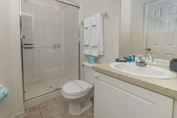 Queen Suite Bathroom 2
Shower