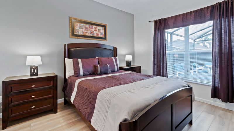Master Queen Bedroom 1