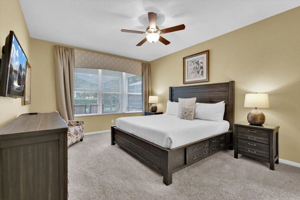 Master King Bedroom 1 Downstairs
Attached Bathroom
42" TV