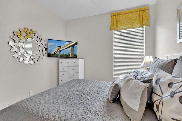 Bedroom 3 (Angle)