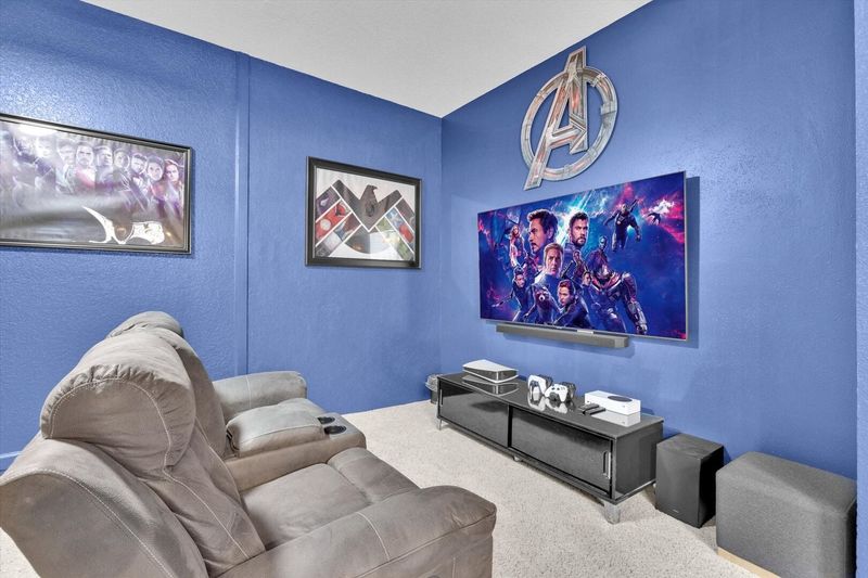 Game Room-Has AC
75" Smart TV-Avengers Theme
Video arcade Pool Table
PS5 XBOX