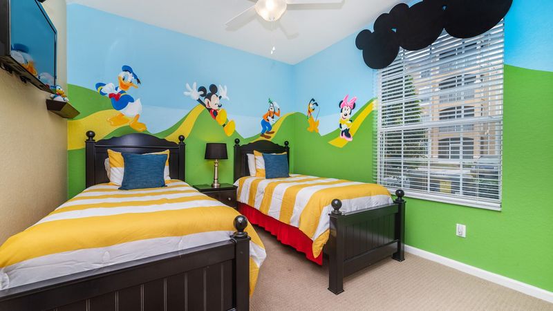 Two Twins Bedroom 3 (Angle)