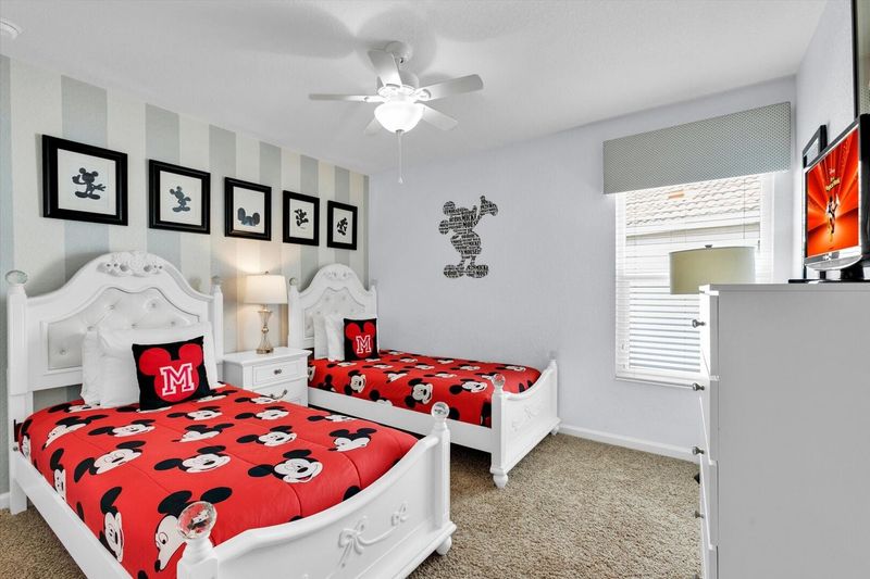 Two Twins Bedroom 4 Upstairs
Mickey Theme